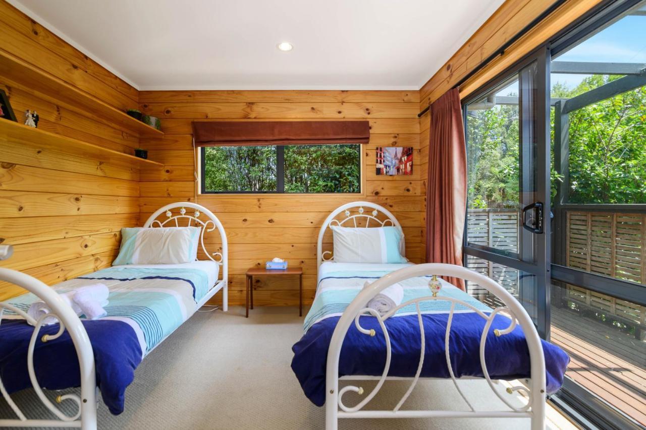 Ngongotaha Lakeside Lodge Buitenkant foto